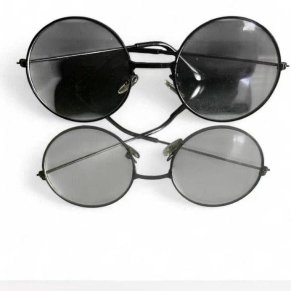 glasses - Picture 1 of 2